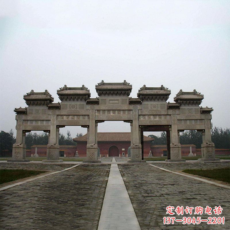 辽宁寺院五门石牌楼