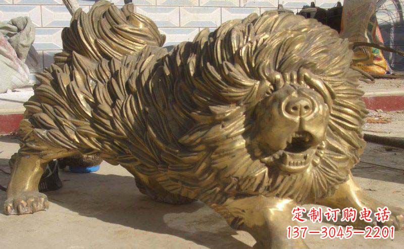 辽宁松狮犬动物铜雕