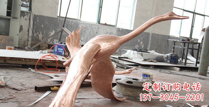 辽宁天鹅铸铜动物铜雕