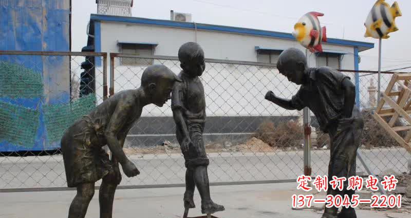 辽宁玩陀螺人物铜雕