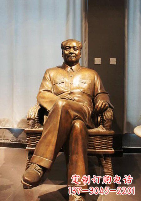 辽宁伟大的主席铜雕像