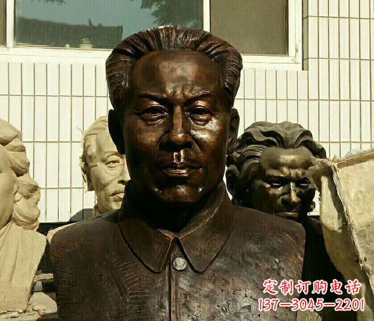 辽宁伟人刘少奇胸像铜雕