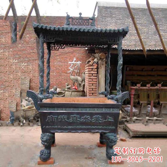 辽宁现代铜香炉