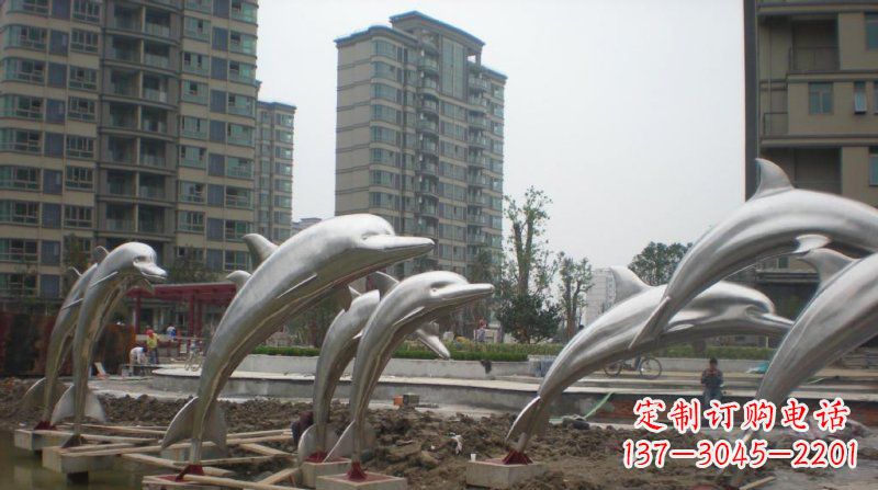 辽宁小区不锈钢跳跃海豚雕塑