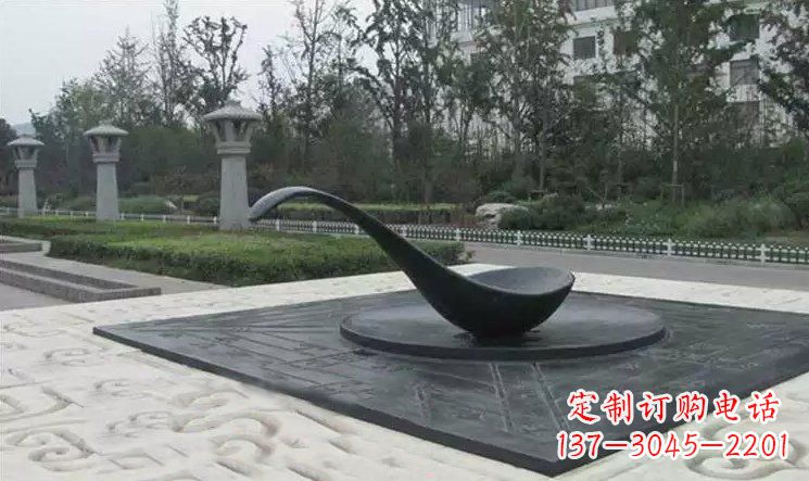 辽宁校园古代指南针司南铜雕