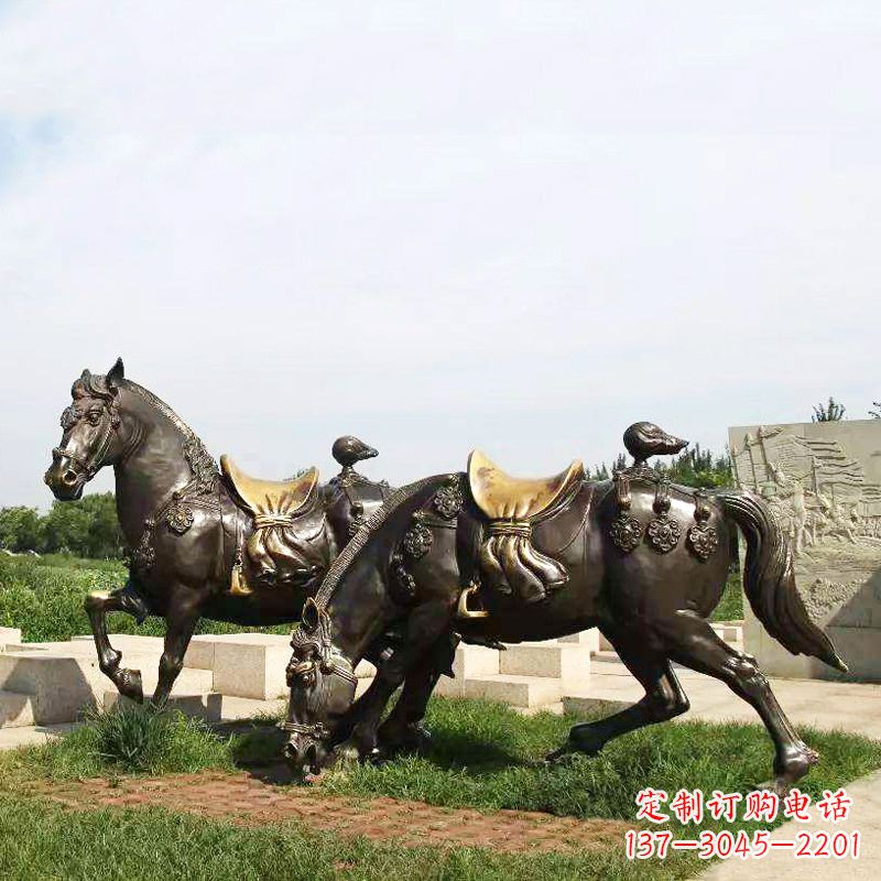 辽宁战马群公园景区动物情景雕塑