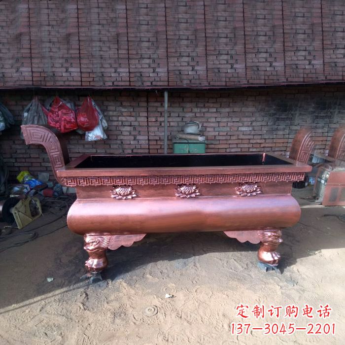辽宁长方形铜香炉