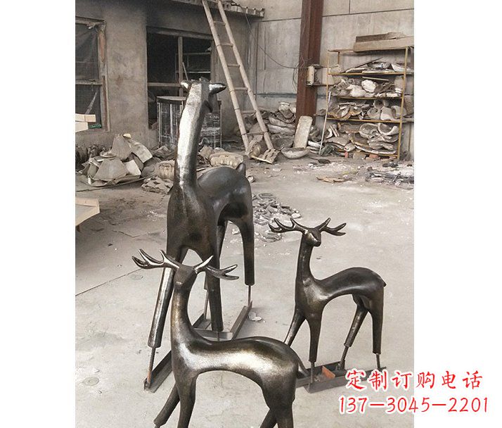 辽宁铸铜梅花鹿动物铜雕摆件