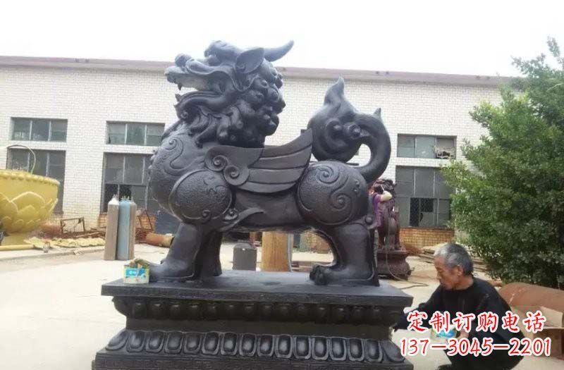 辽宁铸铜门口貔貅雕塑